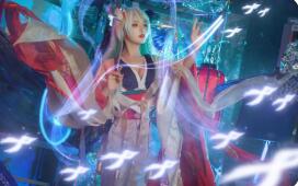 在王者荣耀的战场上，貂蝉一直是一位令人又爱又恨的英雄。她凭借灵活的位移、持续的吸血和爆炸的真实伤害，常常能在团战中翩翩起舞，收割全场。许多玩家在面对貂蝉时，常常感到束手无策，仿佛她的舞步永远无法被打破